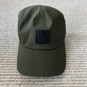 Men’s Oakley Baseball/Golf Hat